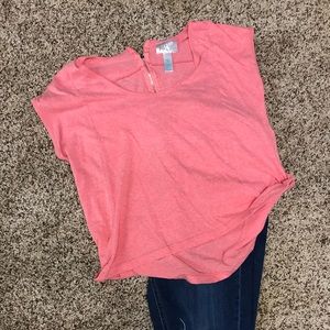 T-shirt with zipper back